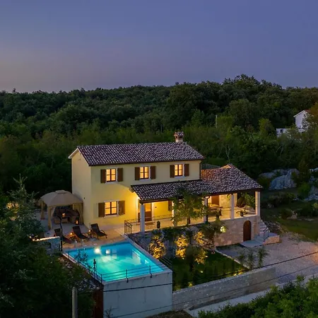 Gogli With Private Pool In Rabac Labin Nedescina