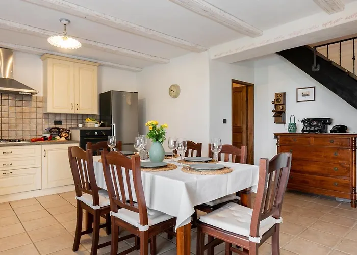 빌라 Gogli With Private Pool In Rabac Labin Nedeščina