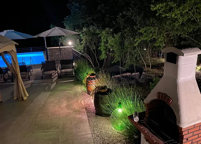 Gogli With Private Pool In Rabac Labin *