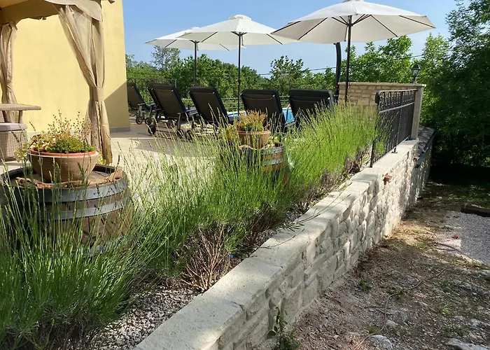 Gogli With Private Pool In Rabac Labin Nedeščina