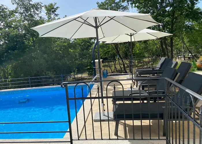 Gogli With Private Pool In Rabac Labin * Nedescina